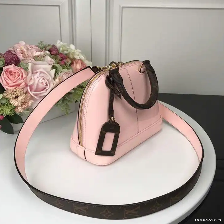 Fashionrepsfam ru Bags LV 19T1L0240 0819